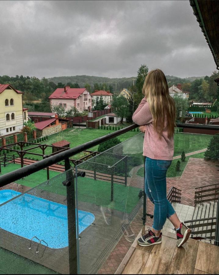 Olena Resort Briukhovychi Exterior foto